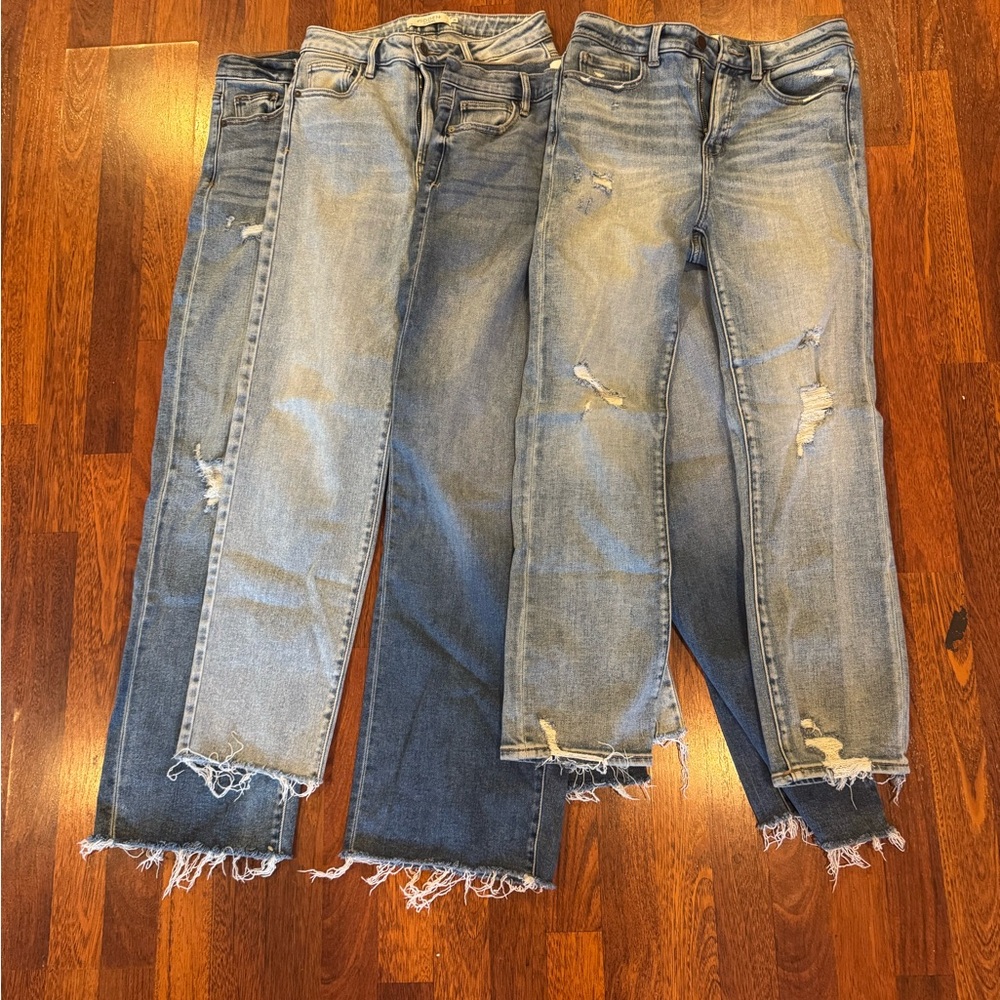 Trendy Distressed Skinny Jeans in Light and Dark Blue